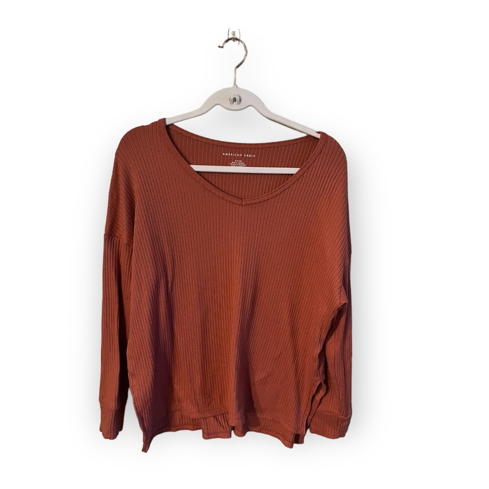Super Soft Burnt Orange V-Neck Long-sleeved Top from American Eagle